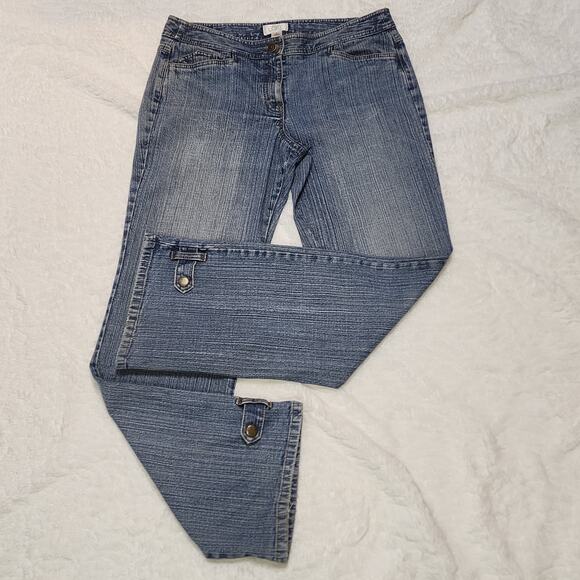 Ann Taylor LOFT Wide Leg Boot Leg Rodeo Jeans Buckle Hem, Size 8 - Picture 1 of 11